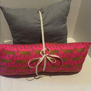 Throw pillow set of 2. Black gingham with hot pink cheetahs. Handmade